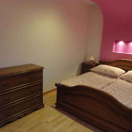 Ferienwohnung Apartament "Cleopatra" Z Garazem Podziemnym, Faktury Vat Kielce Exterior foto