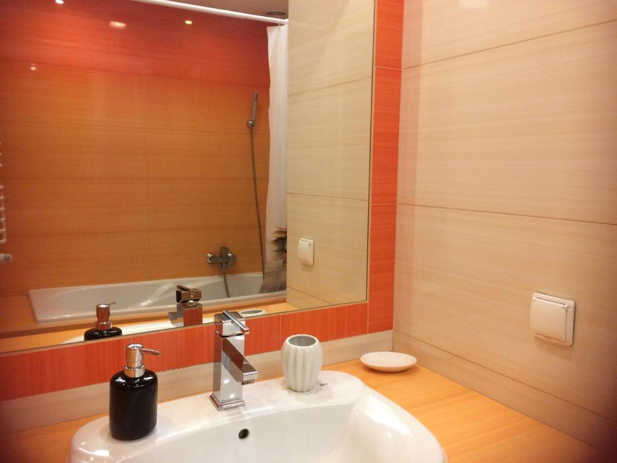 Ferienwohnung Apartament "Cleopatra" Z Garazem Podziemnym, Faktury Vat Kielce Exterior foto