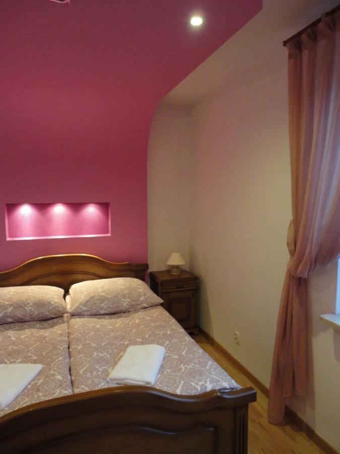 Ferienwohnung Apartament "Cleopatra" Z Garazem Podziemnym, Faktury Vat Kielce Exterior foto
