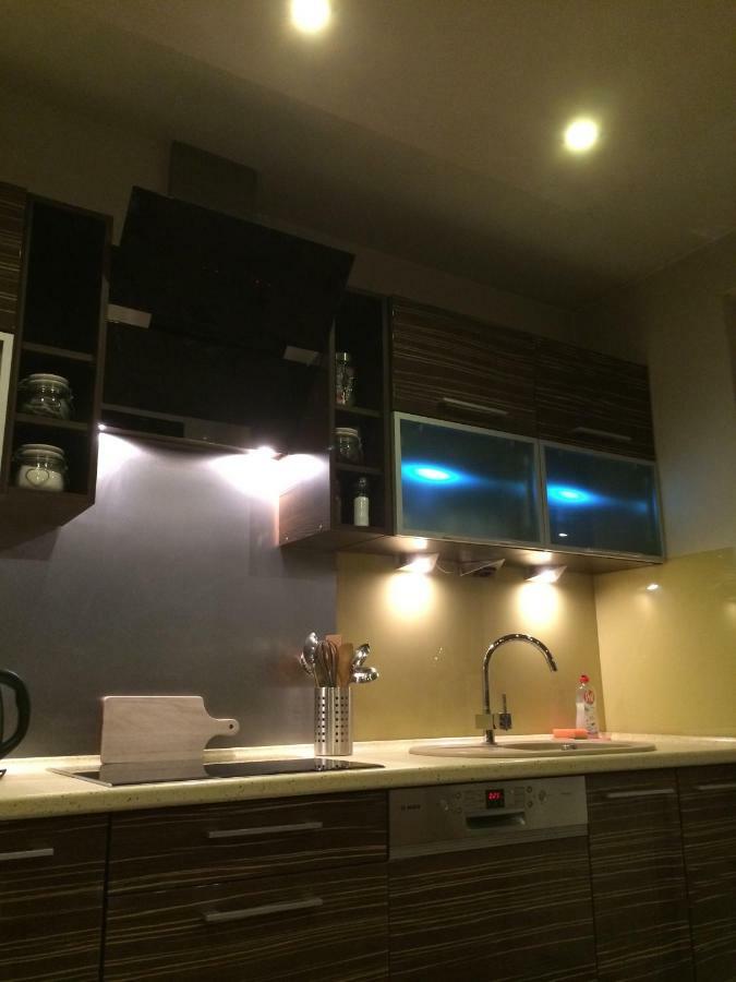Ferienwohnung Apartament "Cleopatra" Z Garazem Podziemnym, Faktury Vat Kielce Exterior foto