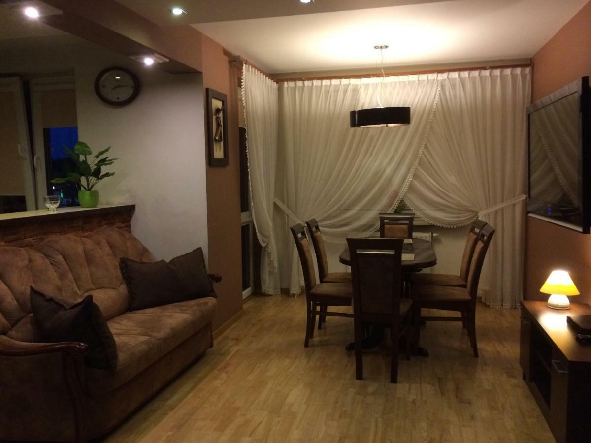 Ferienwohnung Apartament "Cleopatra" Z Garazem Podziemnym, Faktury Vat Kielce Exterior foto