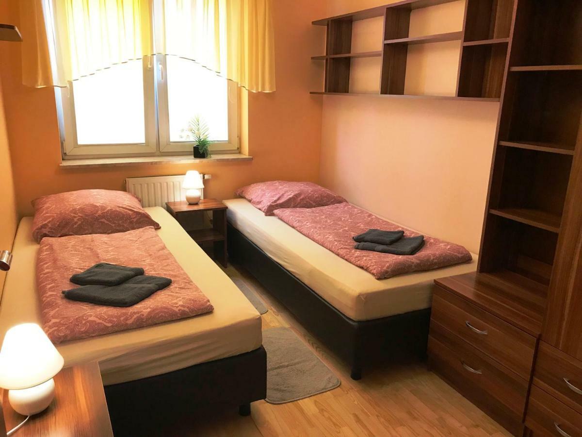 Ferienwohnung Apartament "Cleopatra" Z Garazem Podziemnym, Faktury Vat Kielce Exterior foto