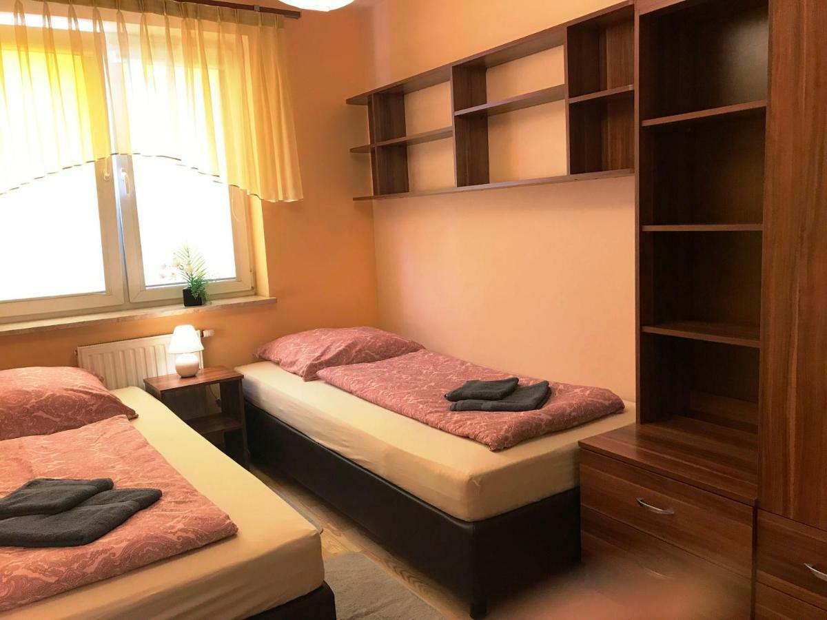Ferienwohnung Apartament "Cleopatra" Z Garazem Podziemnym, Faktury Vat Kielce Exterior foto